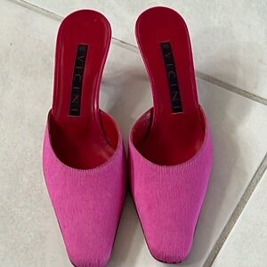 NWOT Vicini Pony Hair Mules